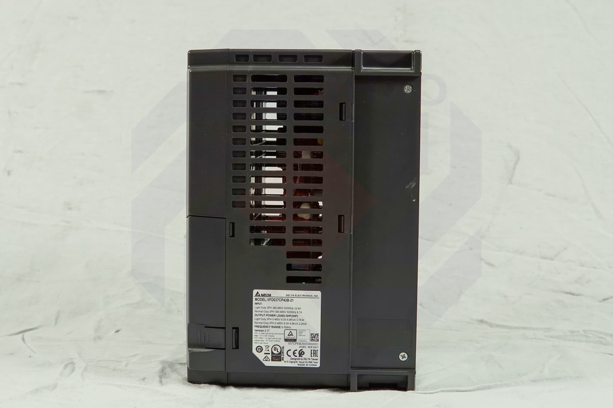 Преобразователь частоты DELTA CP2000 3,7 кВт