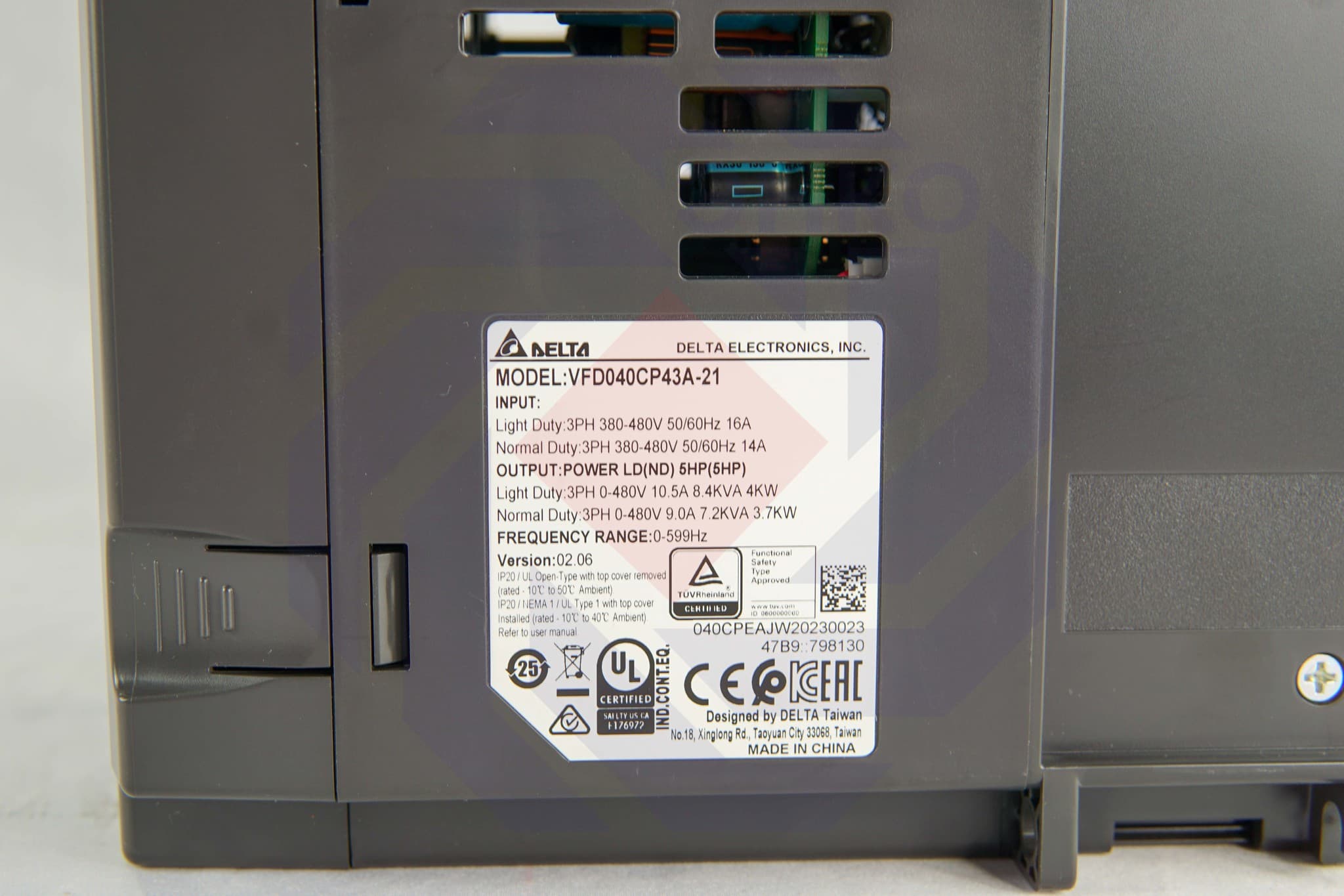 Преобразователь частоты DELTA CP2000 4 кВт