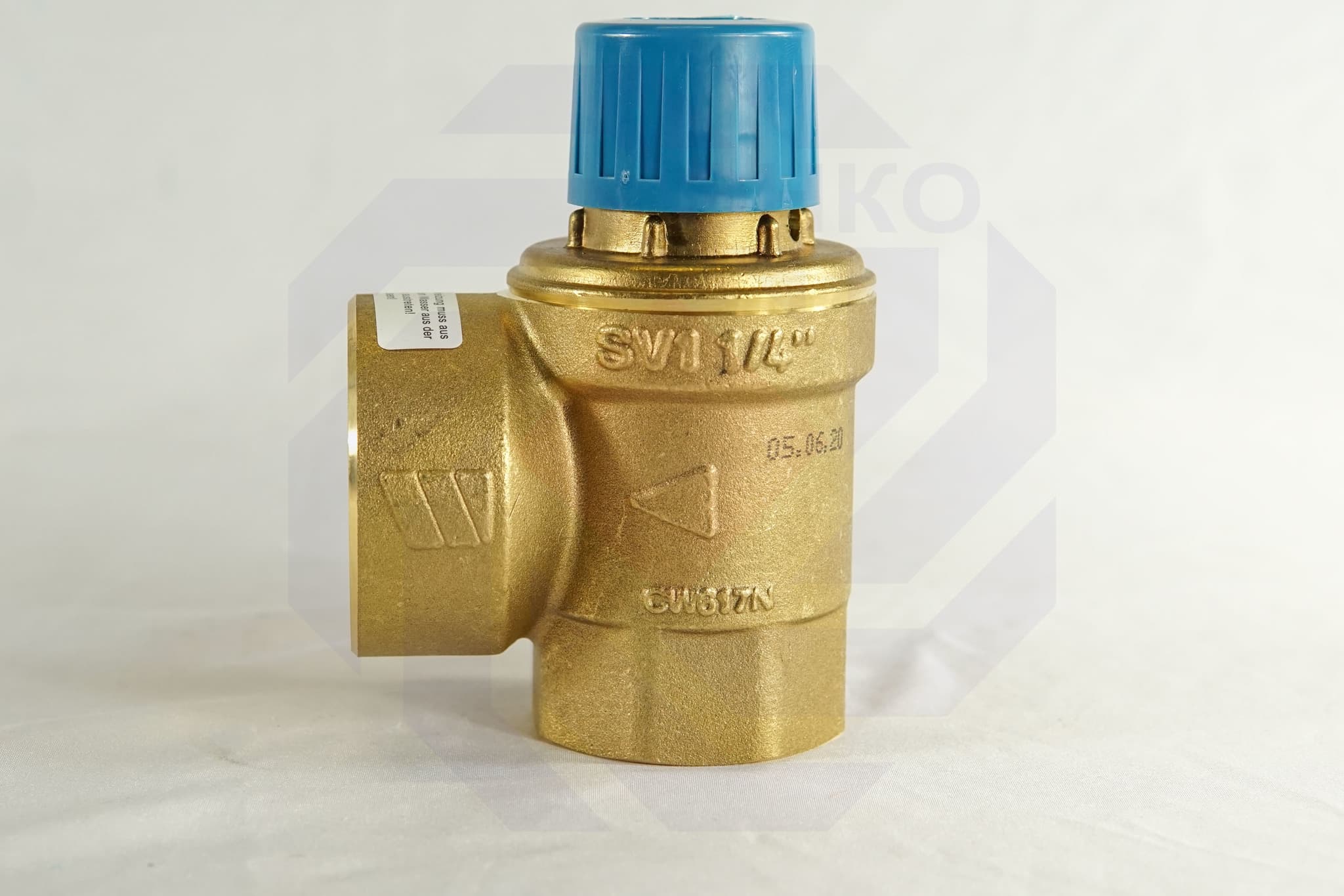 Клапан предохранительный WATTS SVW 6 бар 1 1/4"