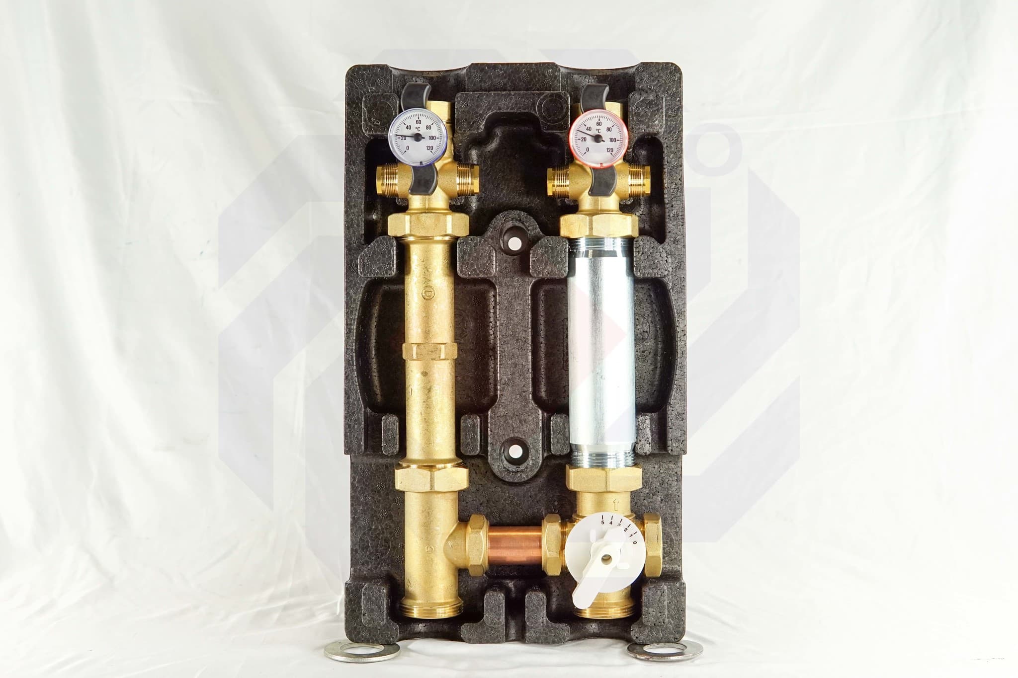 Группа распределительная котельная GIACOMINI R586R со смесительным клапаном R296 и без насоса