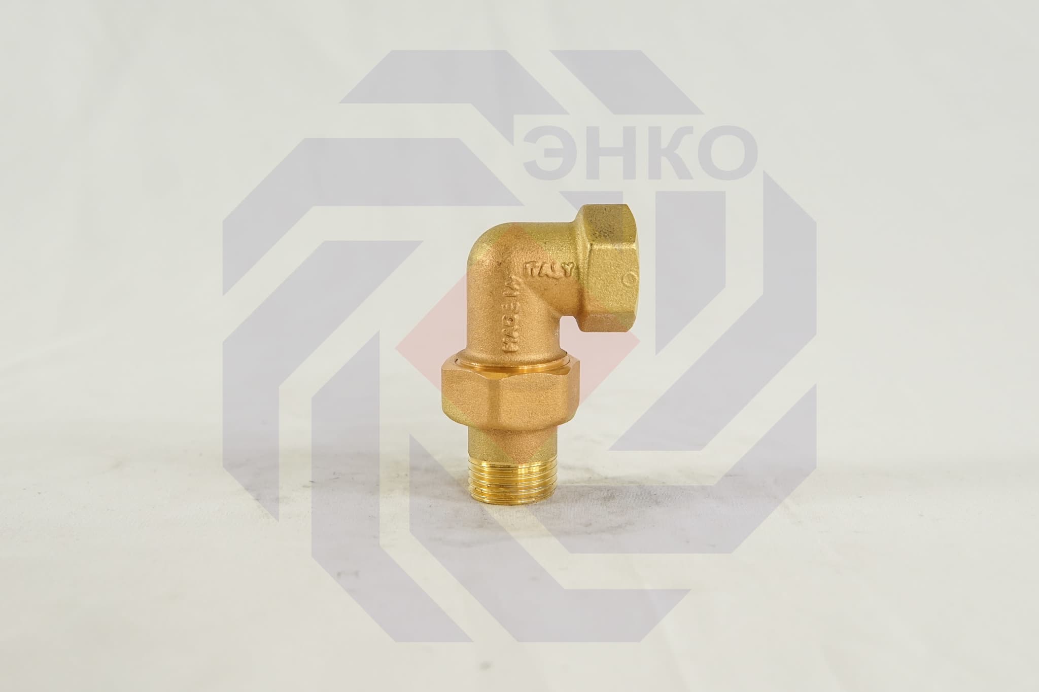 Сгон угловой BUGATTI 715 ½"