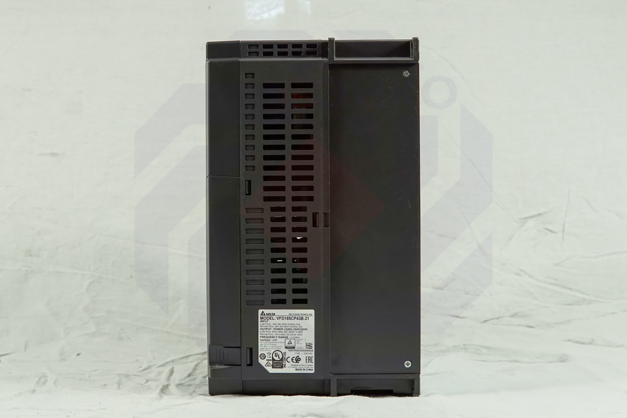 Преобразователь частоты DELTA CP2000 18,5 кВт