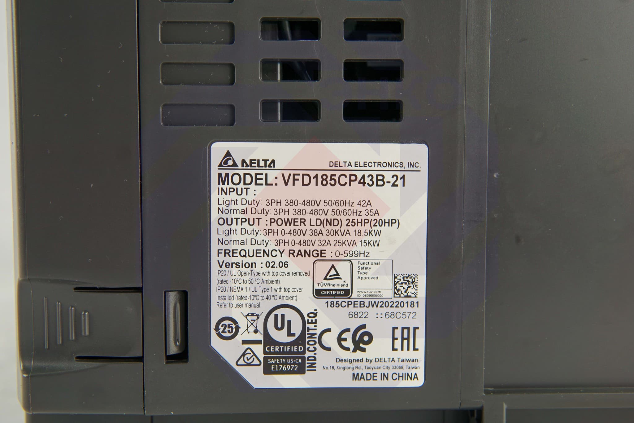 Преобразователь частоты DELTA CP2000 18,5 кВт