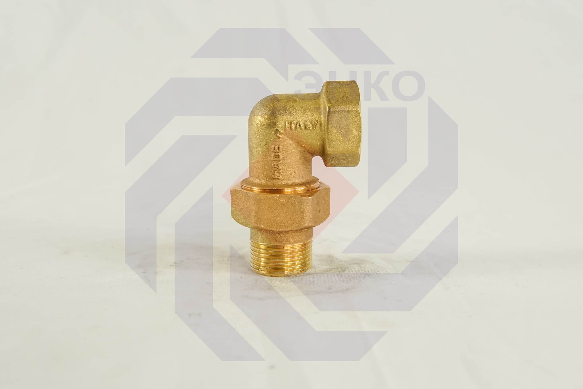 Сгон угловой BUGATTI 715 ¾"