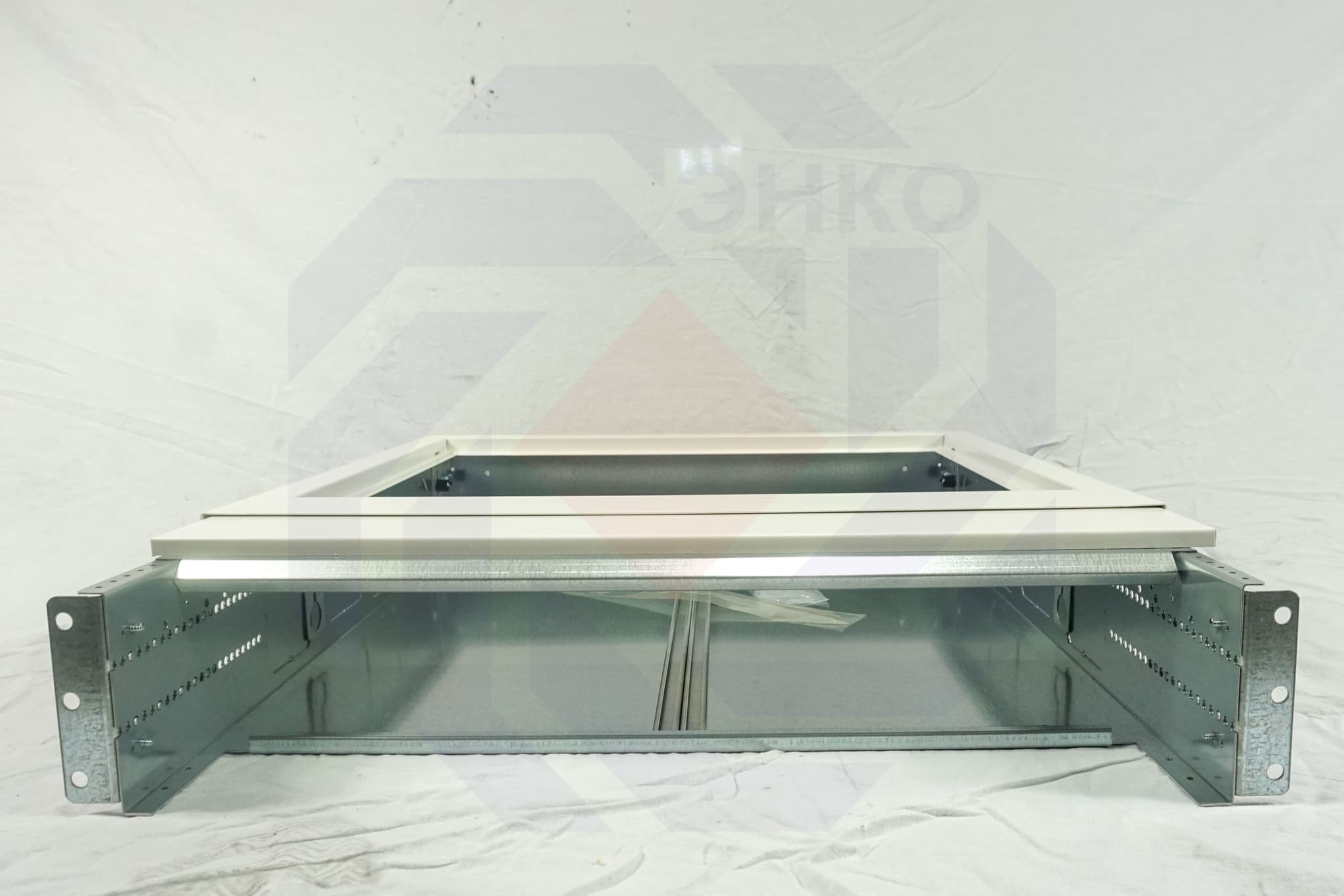 Шкаф для коллекторов WATTS VSU-2