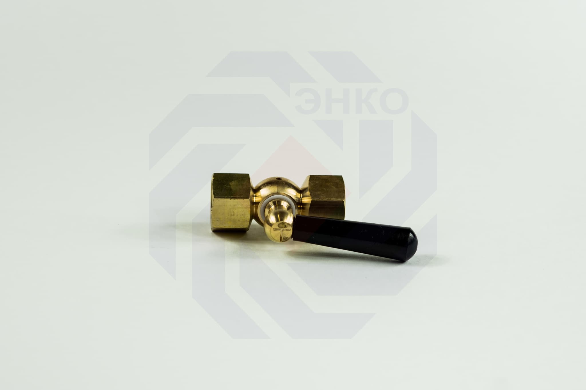 Кран трехходовой латунный ЮМАС КТНр ВР (M20⨯1,5)⨯ВР 1/2"