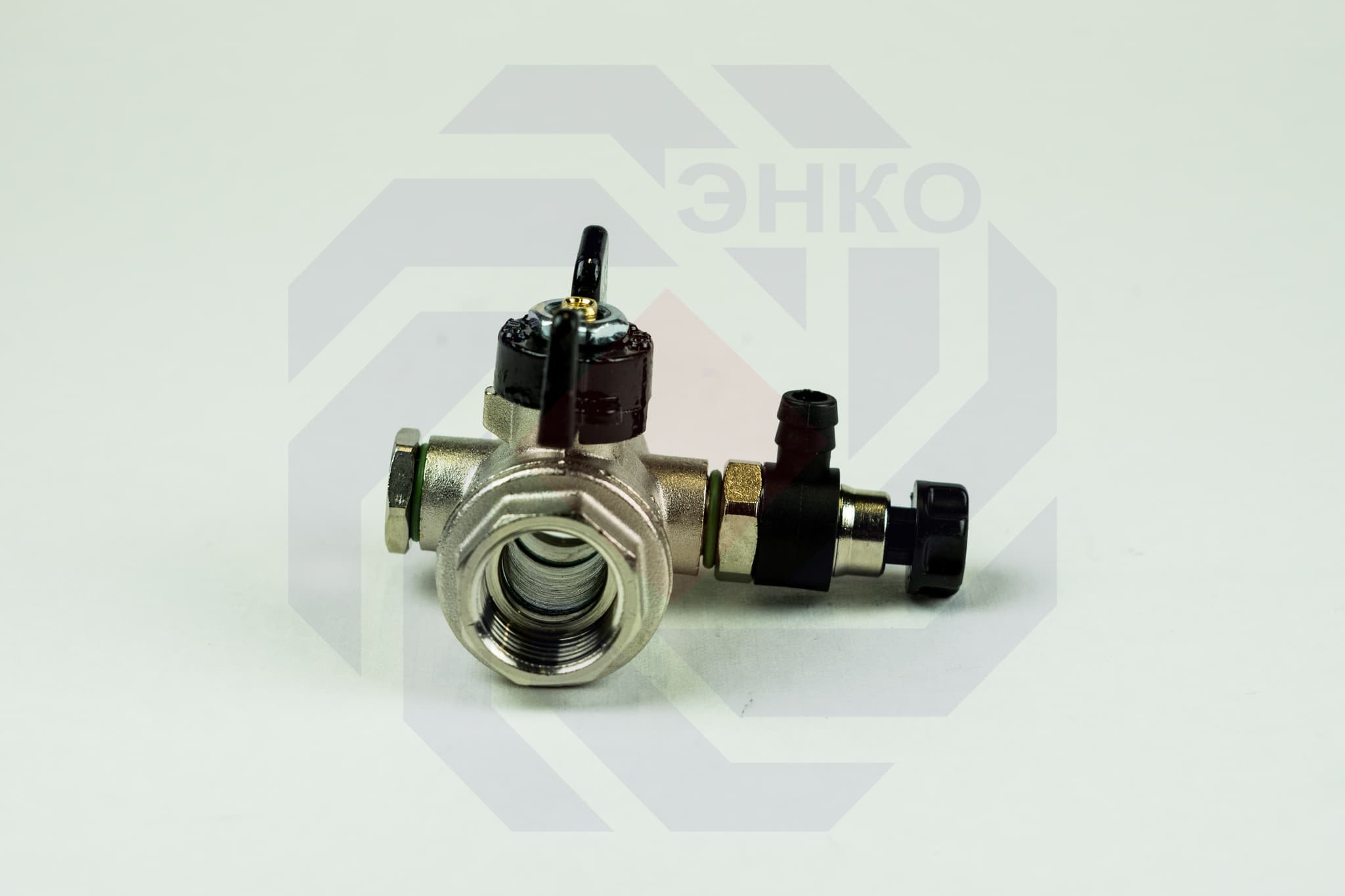 Кран шаровой со сливом ВР/ВР BUGATTI 332 ½"