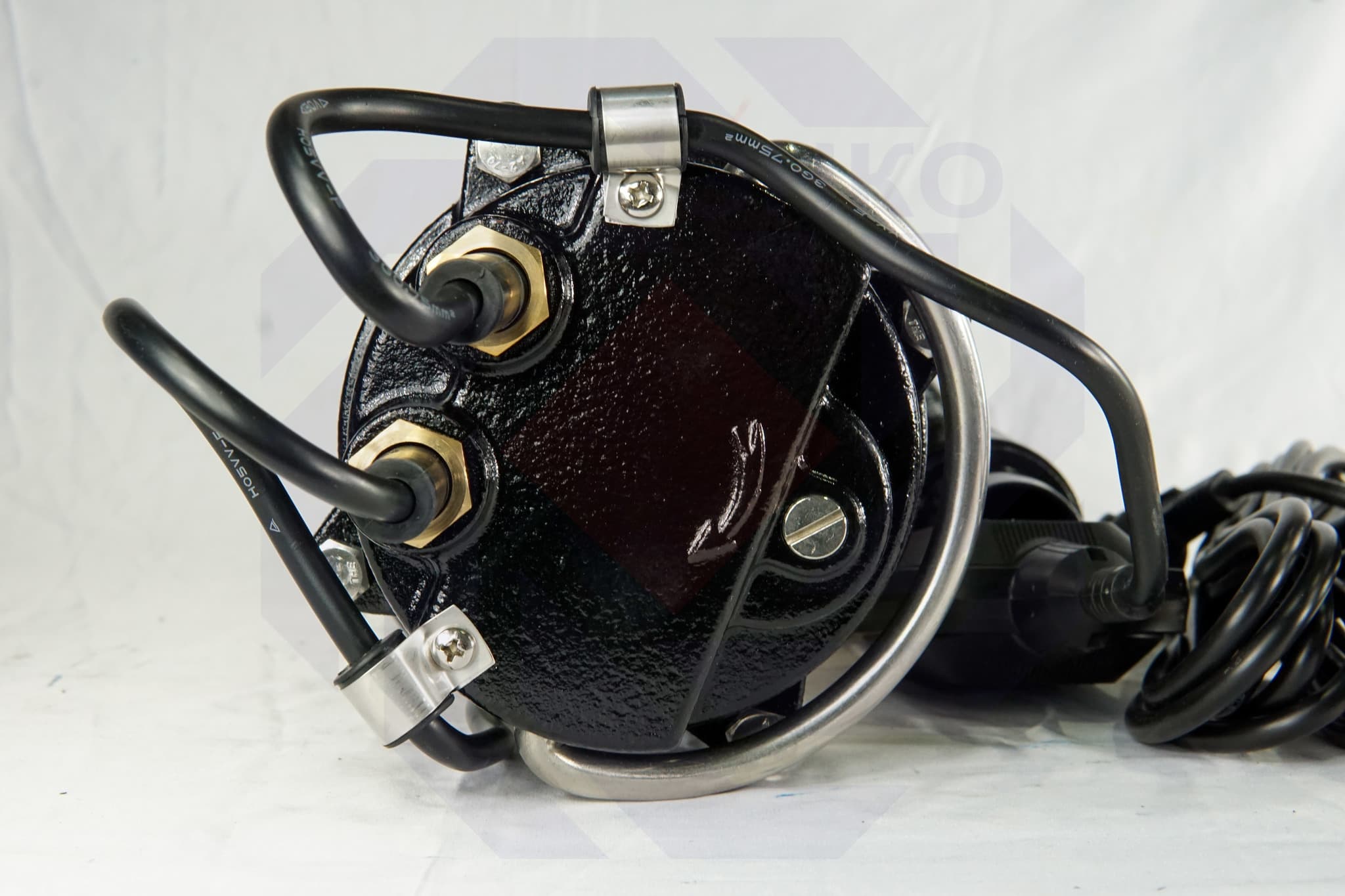 Насос канализационный с режущим механизмом WFM 7-12