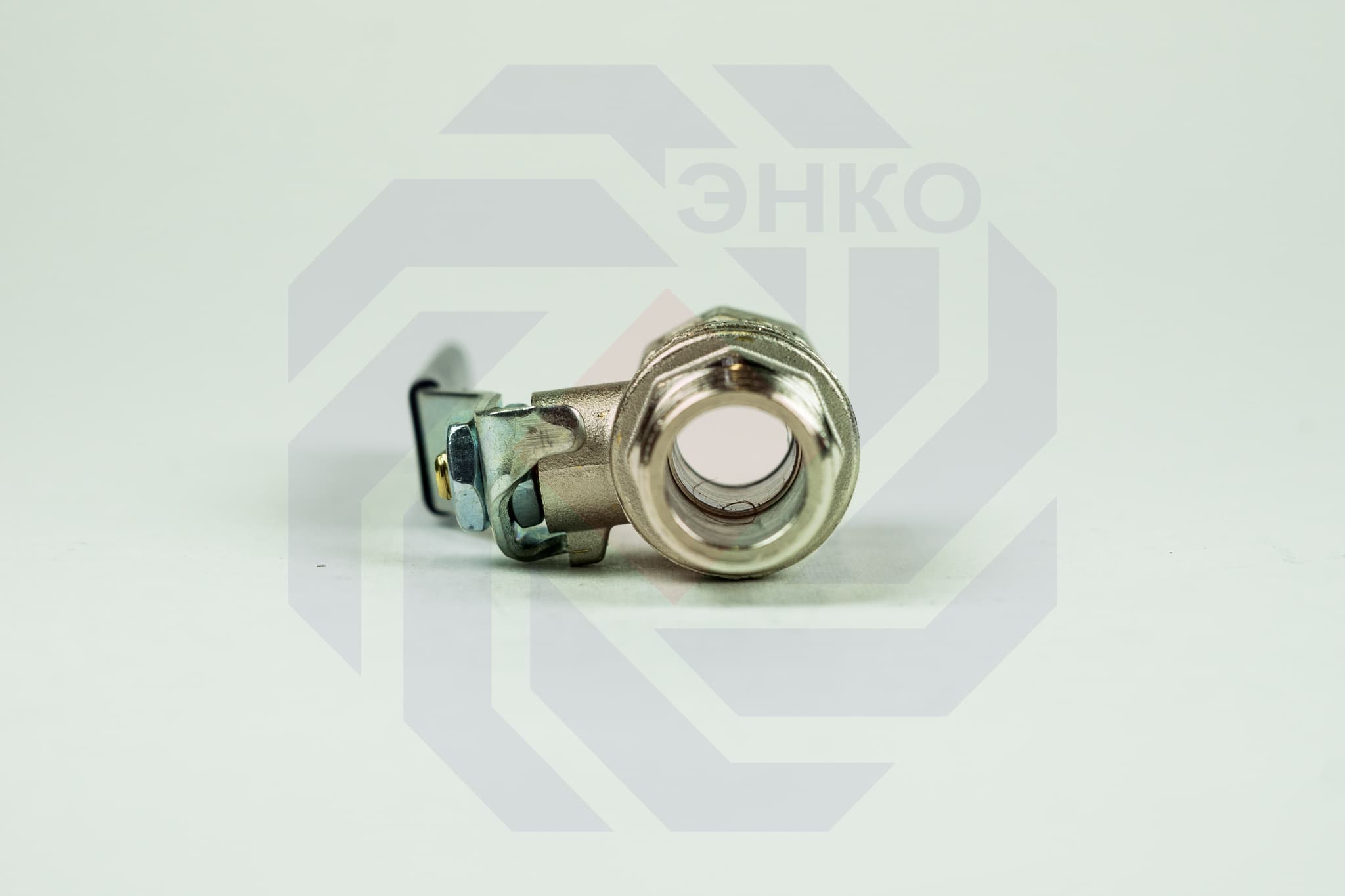 Кран шаровой ВР/НР BUGATTI 606 ½"