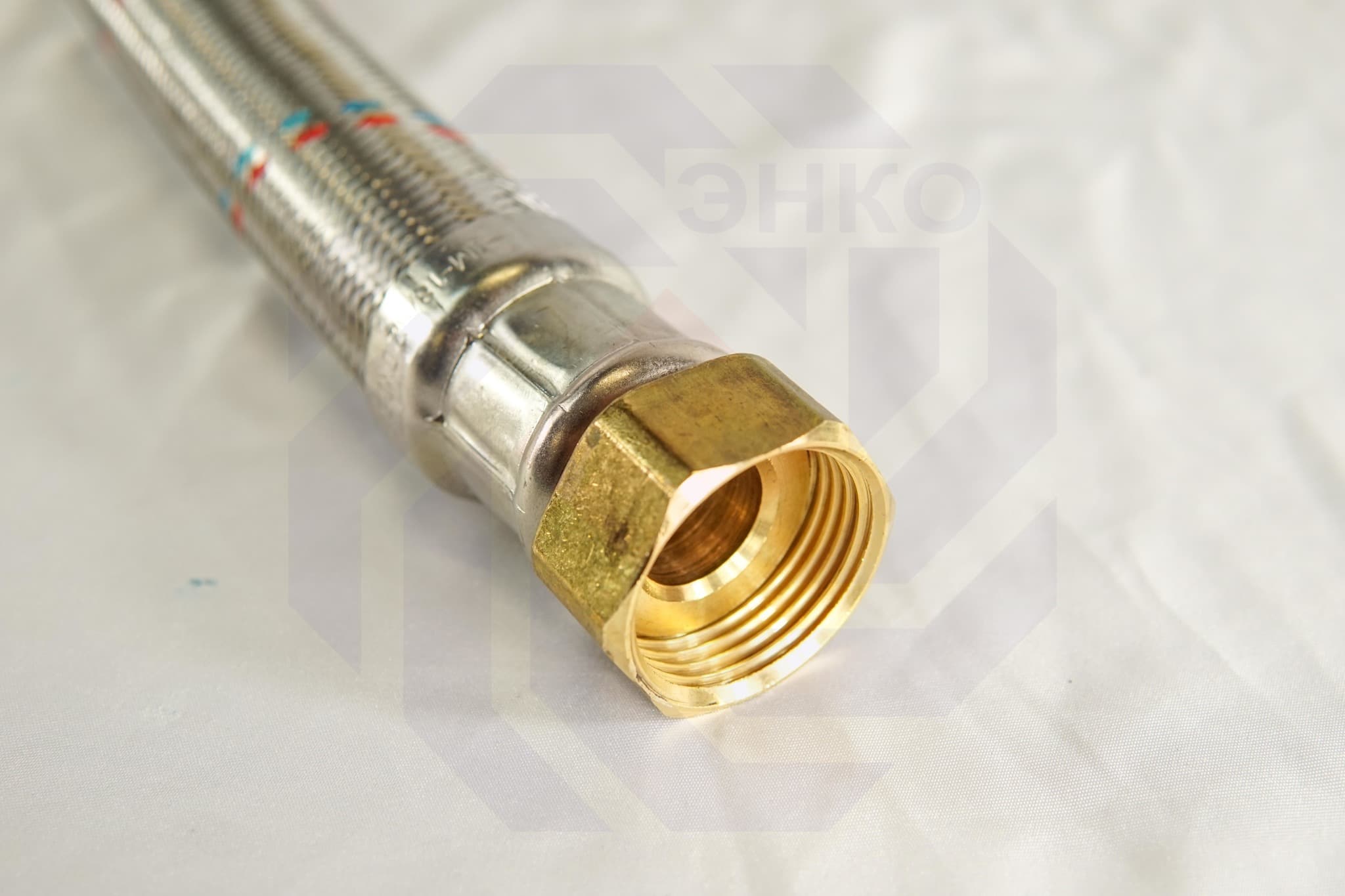 Подводка гибкая угловая MATEU FIL-BOR INOX ВР 1"⨯ВР(у) 1" 50 см