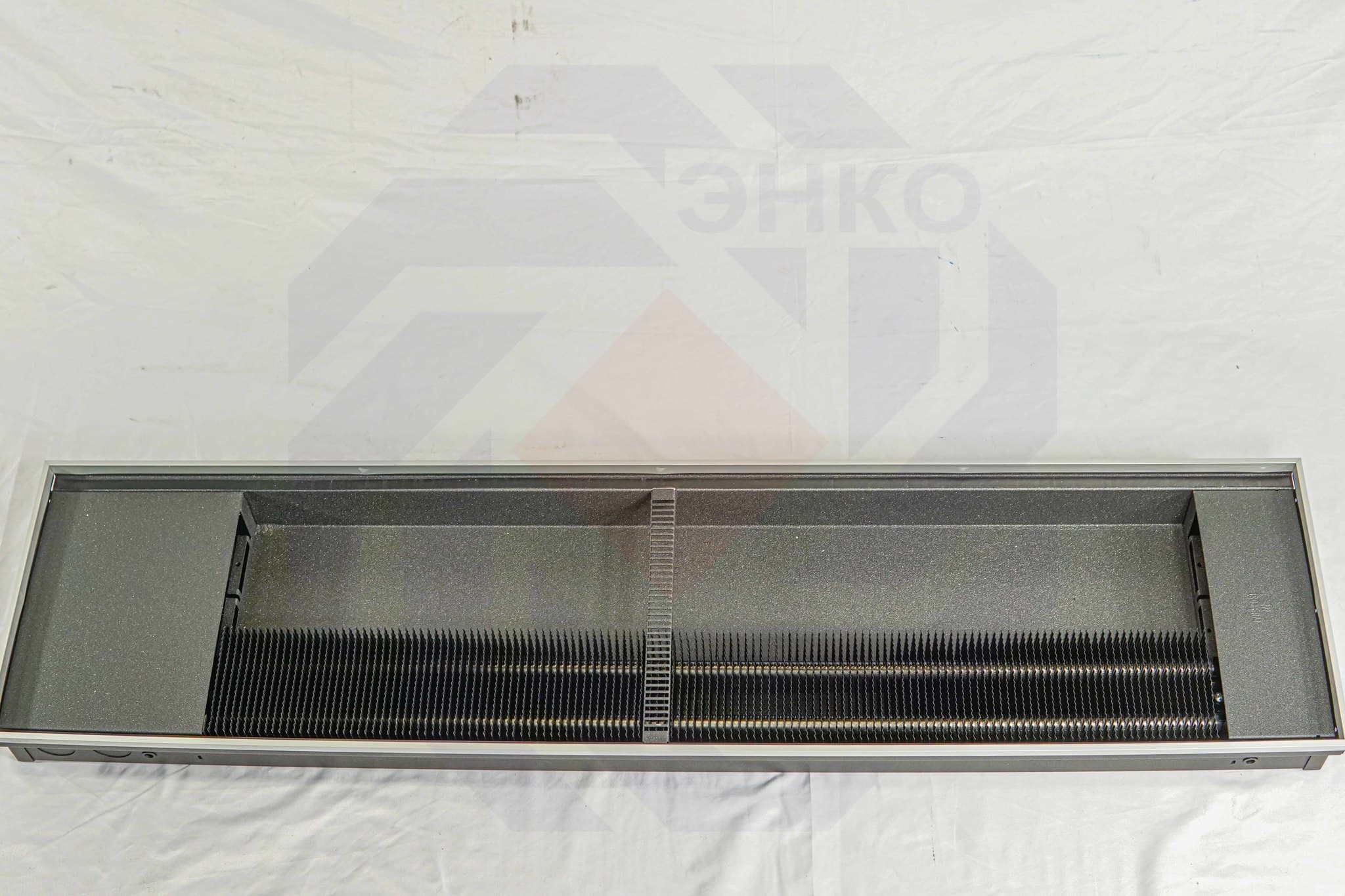 Конвектор внутрипольный с естественной конвекцией ISOTERM Гольфстрим КРК 1300 мм