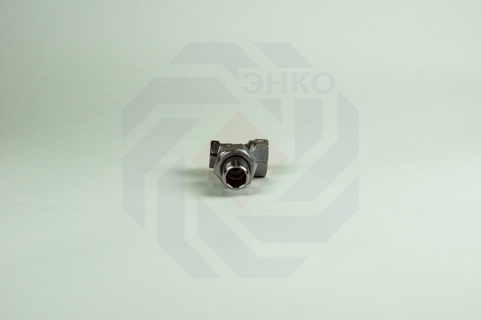 Клапан радиаторный отсечной GIACOMINI R16D2 угловой ¾"