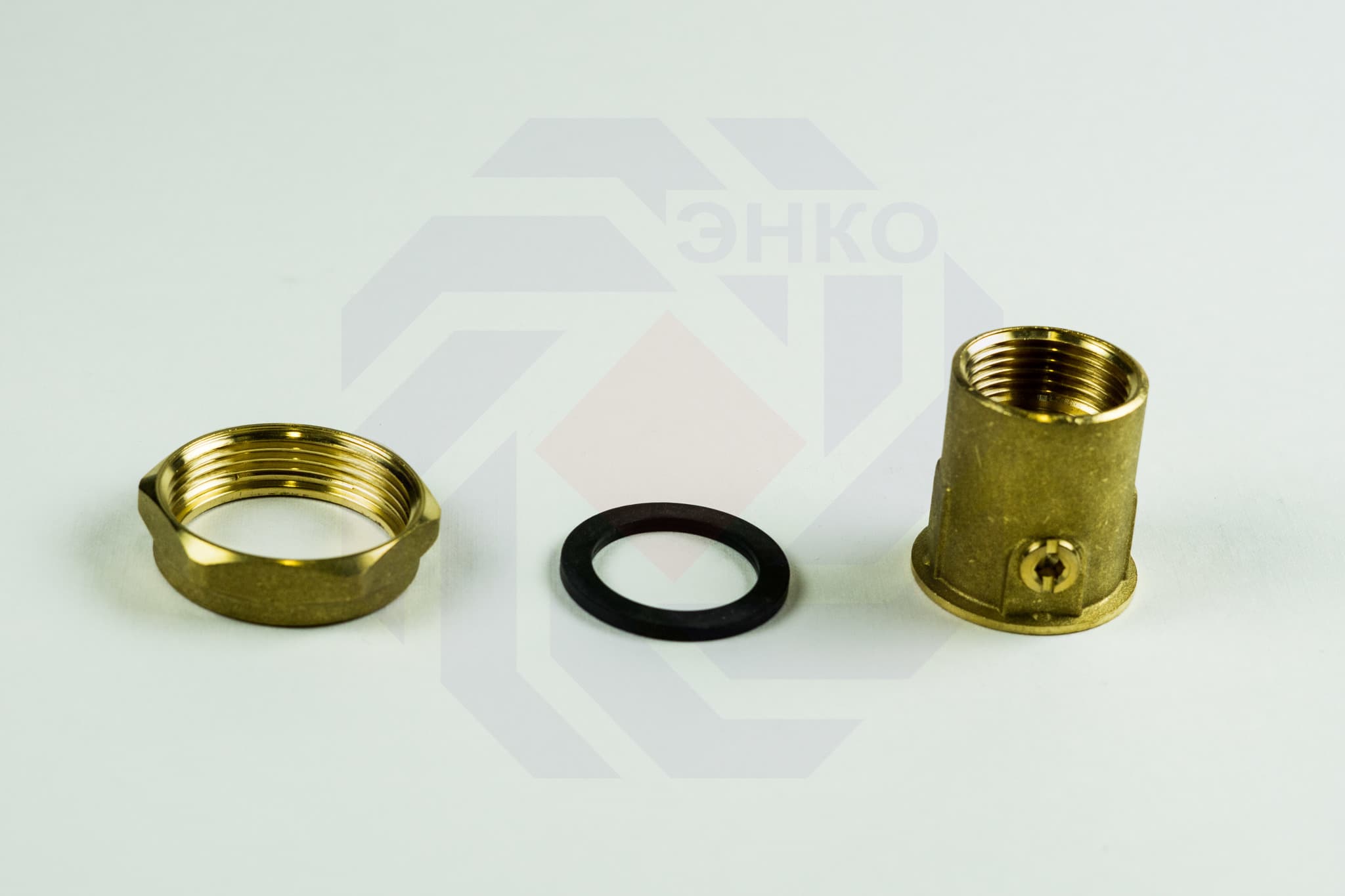 Фитинг с шаровым краном GIACOMINI R252 1½"⨯1"