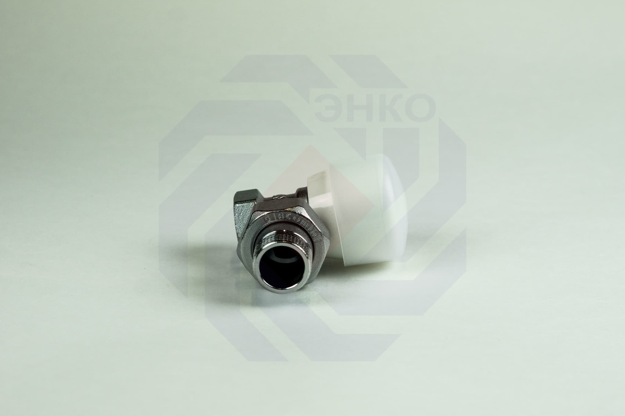 Клапан радиаторный ручной GIACOMINI R5TG угловой ¾"