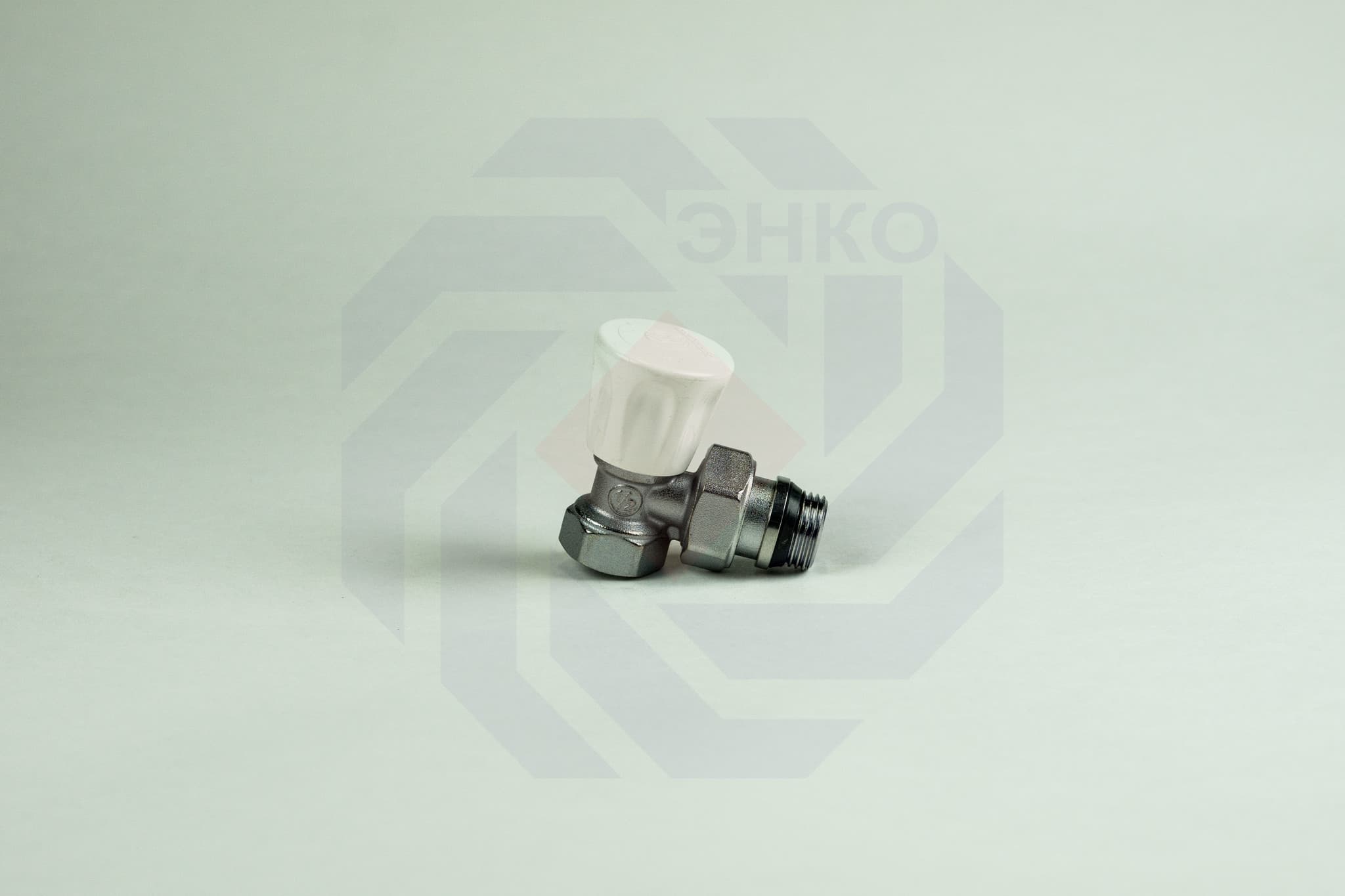 Клапан радиаторный ручной GIACOMINI R705A угловой ½"