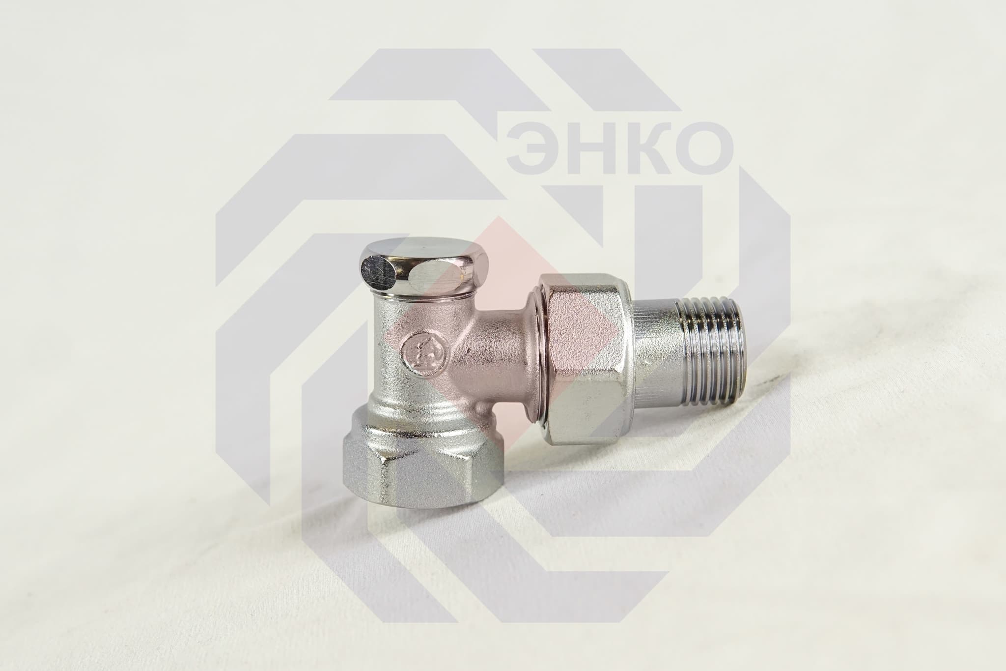 Клапан радиаторный отсечной GIACOMINI R16D2 угловой ½"