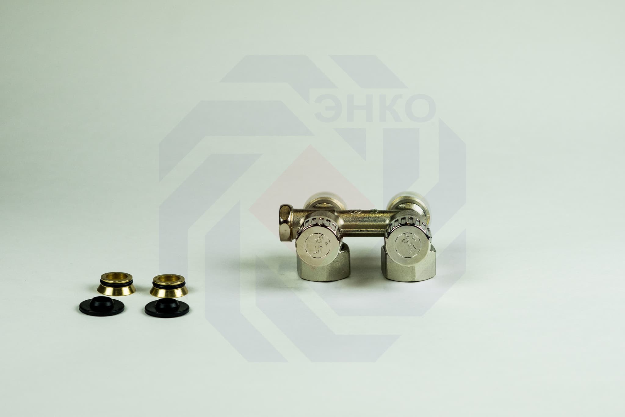 Узел нижнего подключения радиатора GIACOMINI R383 ¾" прямой