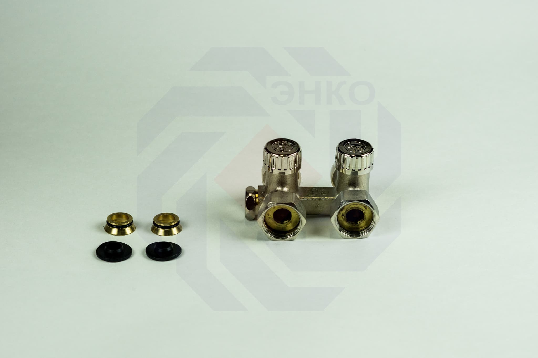 Узел нижнего подключения радиатора GIACOMINI R383 ¾" прямой