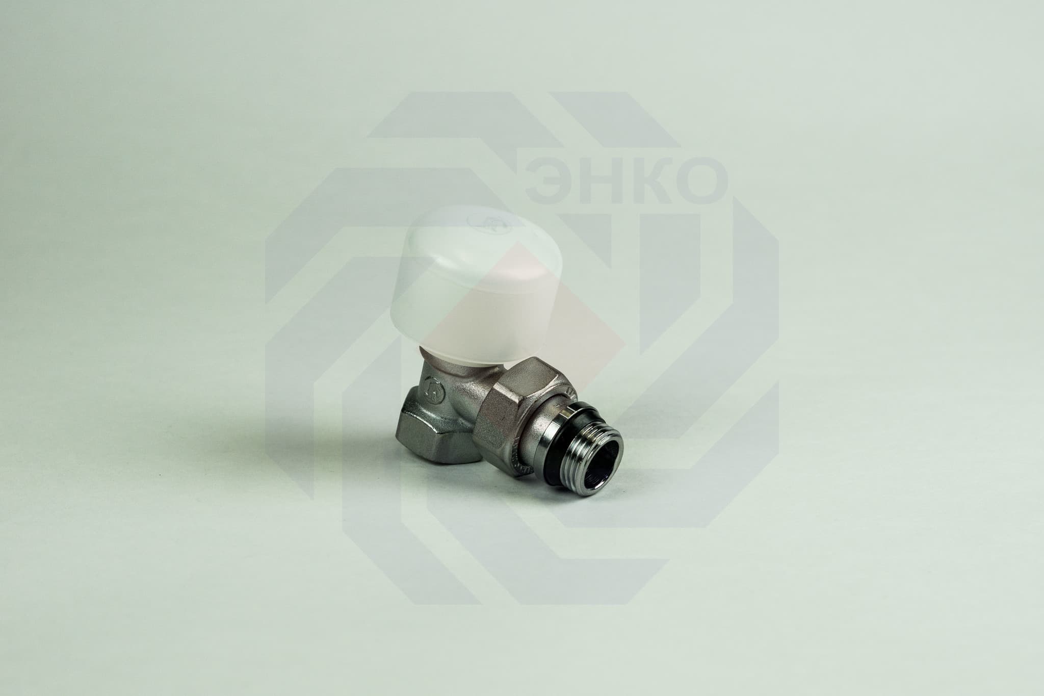 Клапан радиаторный ручной GIACOMINI R5TG угловой ½"