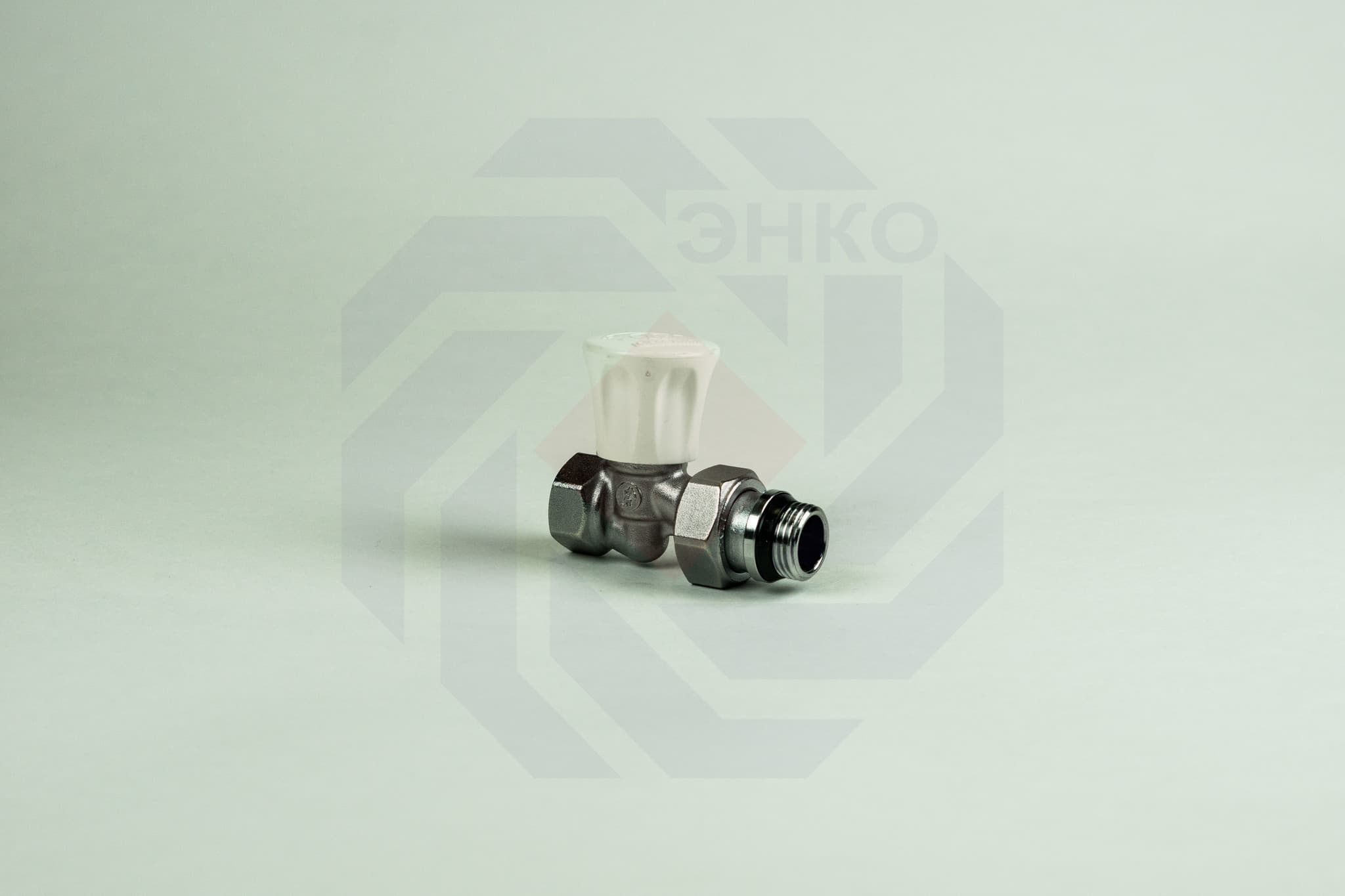 Клапан радиаторный ручной GIACOMINI R706A прямой ½"