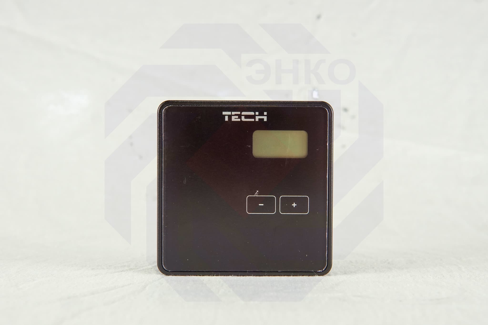 Термостат комнатный TECH STEROWNIKI ST-294 V1 черный
