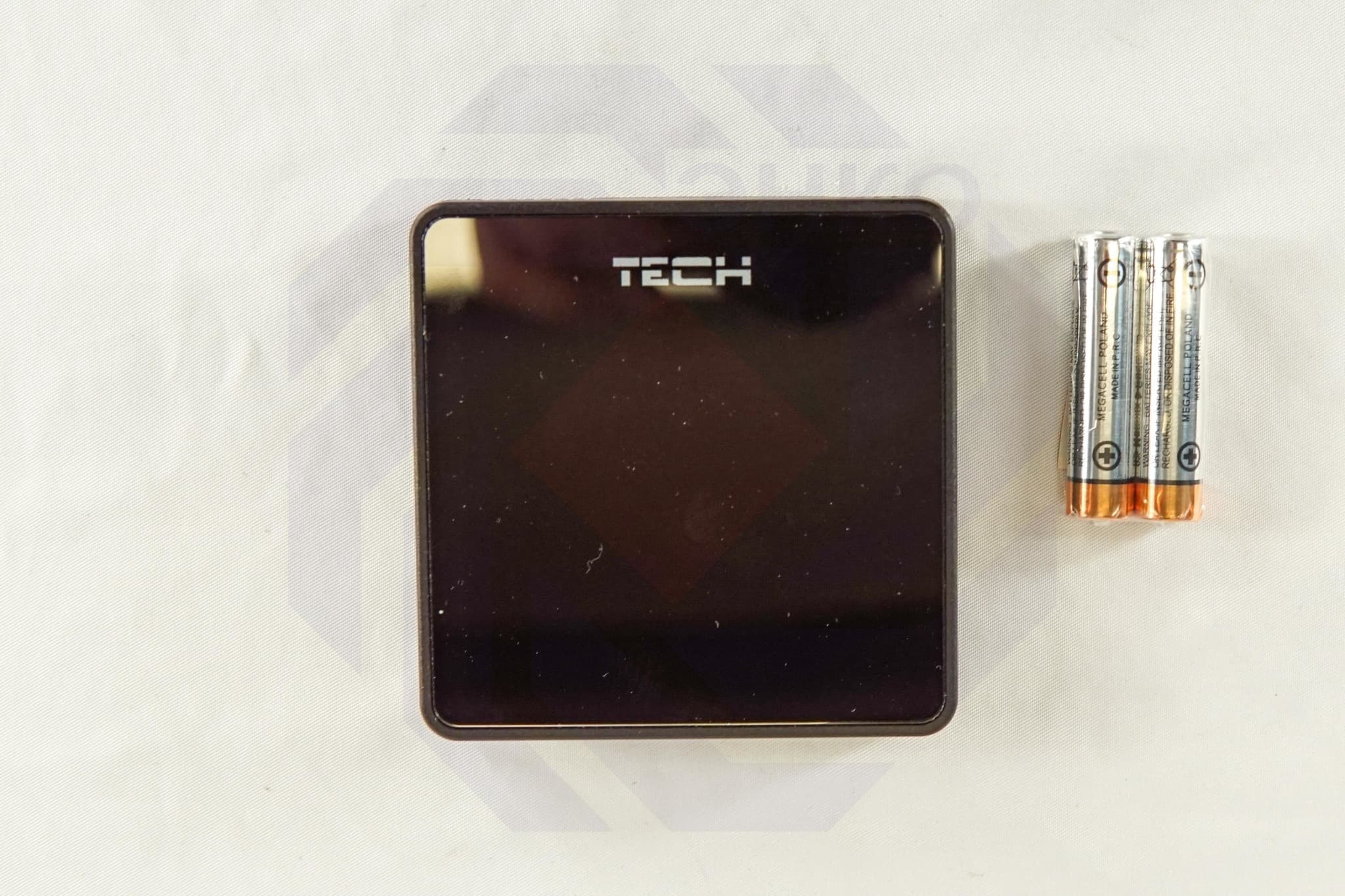 Датчик температуры комнатный TECH STEROWNIKI ST-C-8R черный