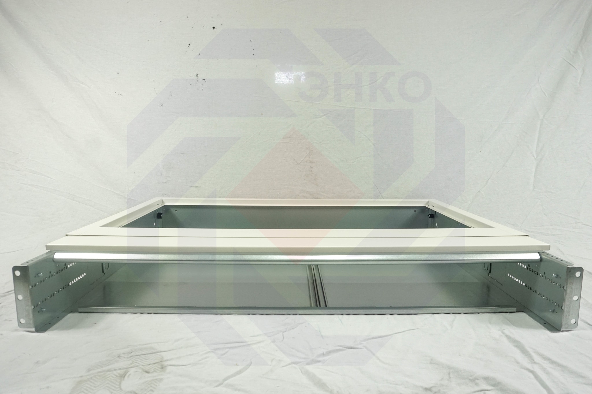 Шкаф для коллекторов WATTS VSU-4