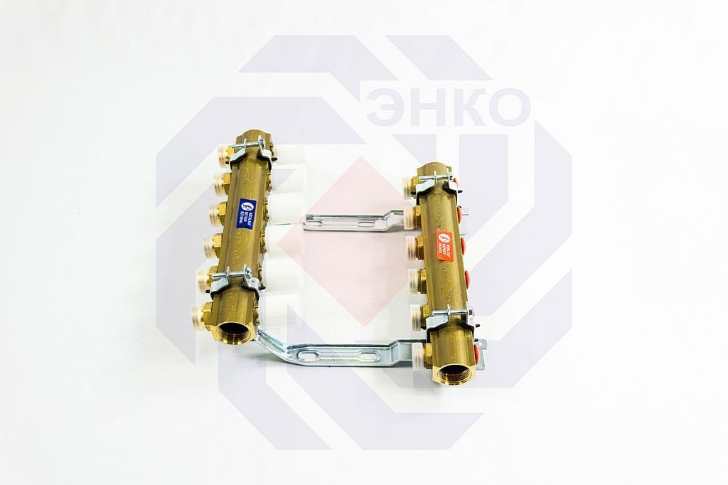 Комплект коллекторов без расходомеров GIACOMINI R553D 6 контуров
